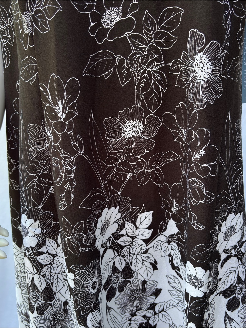 London Times Women's A-line Dress Floral Black & White Size 22W MSRP $89 - Picture 6 of 12